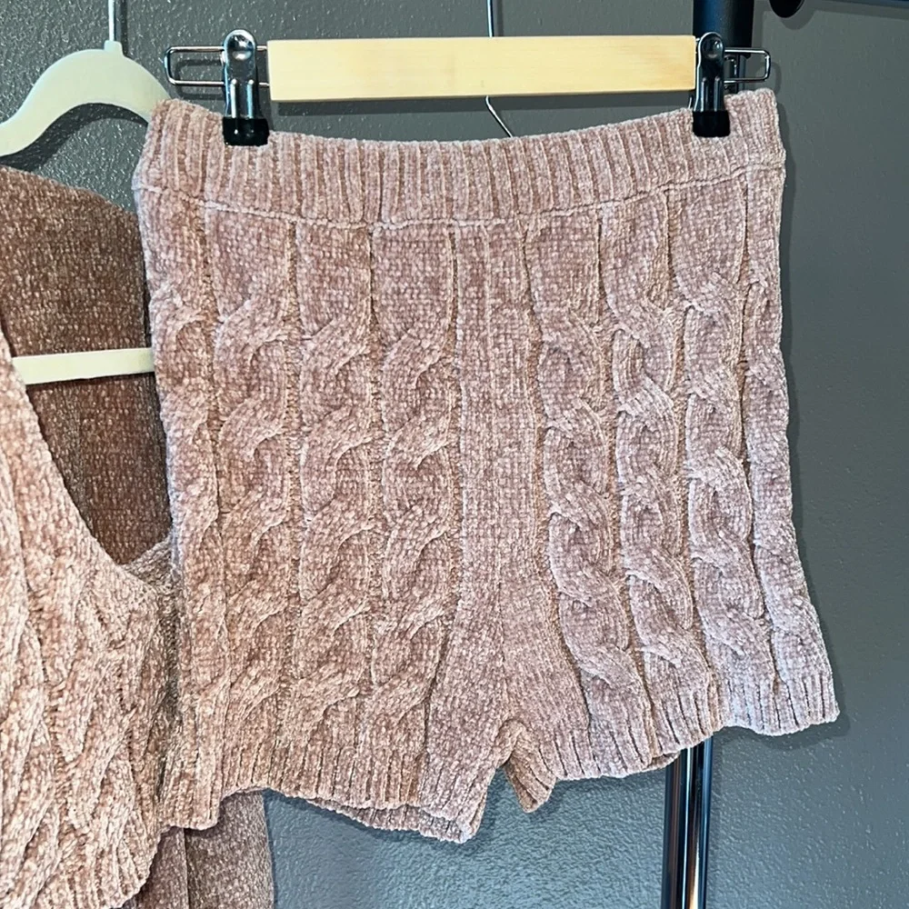 Matching set - Picture 5 of 11